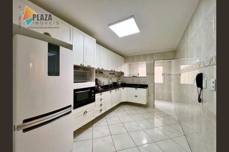 11_photo/94ce1e5eef.fd7ccdeeeb076d44-ATLAS-ca4a5451-d6e7-432b-9f27-34476b62078d.jpg de apartamento à venda com 3 quartos, 124m² em Vila Tupi, Praia Grande