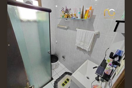 3_photo/94ce1e5ef5.6f59666ce45ebf45-ATLAS-7b25cba2-4e33-4ac5-92ca-70eef10a9042.jpg de apartamento à venda com 1 quarto, 65m² em Vila Tupi, Praia Grande