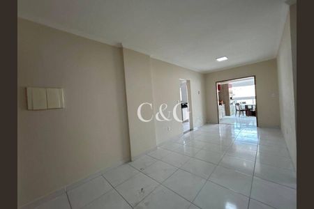 5_photo/94ce1e5f07.206353ecc2220d31-ATLAS-070b282e-fd0d-4255-9a6d-b8f5ecc27c46.jpg de apartamento à venda com 2 quartos, 110m² em Vila Tupi, Praia Grande