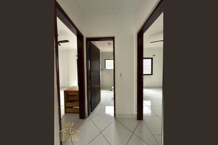 7_photo/94ce1e5f1b.0abb473e952761da-ATLAS-697a30db-3a37-4ba7-8be4-2e7a9f1c39a3.jpg de casa à venda com 2 quartos, 66m² em Vila Tupi, Praia Grande