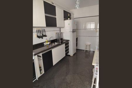 10_photo/94ce1e5f1f.2d2e4690efa64eae-ATLAS-acb4b83a-168b-4a16-86e5-8c145ebb30b6.jpg de apartamento à venda com 2 quartos, 123m² em Vila Tupi, Praia Grande