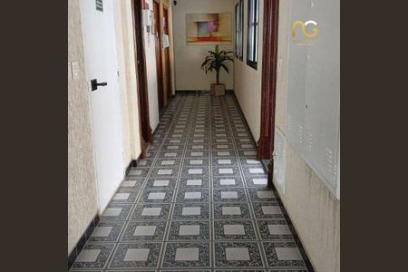 21_photo/94ce1e5f25.e1d2c46bde3eb79c-ATLAS-98692d1f-14f5-4f42-bc45-9afd44f620d9.jpg de apartamento à venda com 1 quarto, 46m² em Vila Tupi, Praia Grande