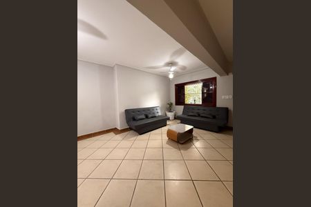 17_photo/94ce1e5f31.82be18ad98973cde-ATLAS-a0b9431c-2bb2-4187-8d1d-18f7a539bf95.jpg de apartamento à venda com 2 quartos, 70m² em Vila Tupi, Praia Grande