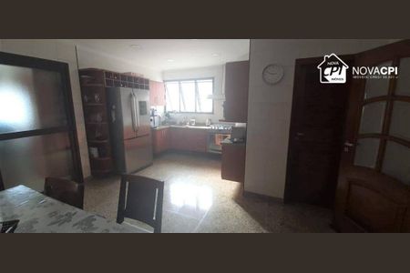 11_photo/94ce1e5f47.49aed4af32d8d959-ATLAS-68d3e3ef-05dc-4b33-be53-baed9711b545.jpg de apartamento à venda com 4 quartos, 377m² em Vila Tupi, Praia Grande