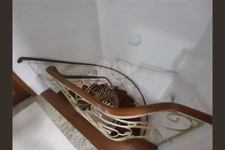 2_photo/94ce1e5f47.eb4747a7722cd593-ATLAS-1966cd8e-7a8a-4ca7-b684-33068e8a5138.jpg de apartamento à venda com 3 quartos, 262m² em Vila Tupi, Praia Grande