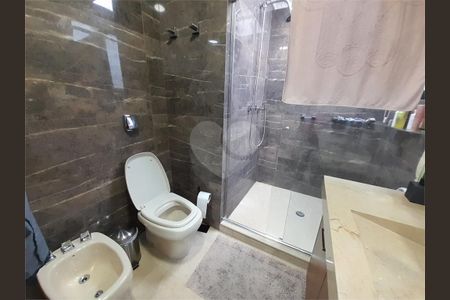 5_photo/94ce1e5f47.eb4747a7722cd593-ATLAS-69a3685b-a95a-4faa-8d16-4dfb364466d3.jpg de apartamento à venda com 3 quartos, 262m² em Vila Tupi, Praia Grande