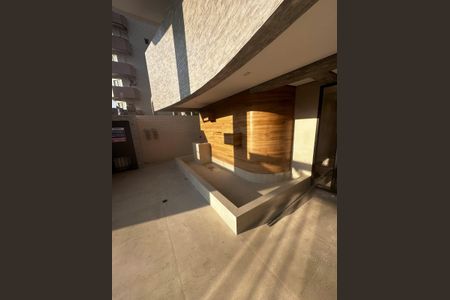 5_photo/94ce1e5f4d.7d44486df2fbe63f-ATLAS-521ca76d-1696-4690-8c4a-baaa87bc8477.jpg de apartamento à venda com 2 quartos, 59m² em Vila Tupi, Praia Grande