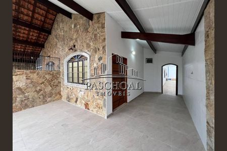 4_photo/94ce1e5f51.07fb07773285f6be-ATLAS-d3784e1b-c4e7-4969-97d2-fb04e380e9a1.jpg de casa à venda com 2 quartos, 85m² em Vila Tupi, Praia Grande