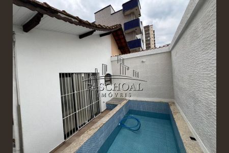 6_photo/94ce1e5f51.3a936fce5946d559-ATLAS-301da339-8cda-44af-8cba-48ec4cfc7429.jpg de casa à venda com 2 quartos, 85m² em Vila Tupi, Praia Grande