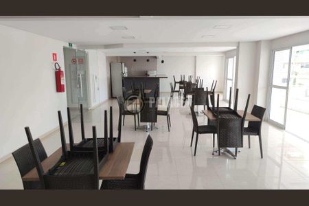 3_photo/94ce1e5f57.ceff8192393c33de-ATLAS-7d4e7a94-fd5b-483c-87fc-5a7b604b863d.jpg de apartamento à venda com 2 quartos, 61m² em Vila Tupi, Praia Grande