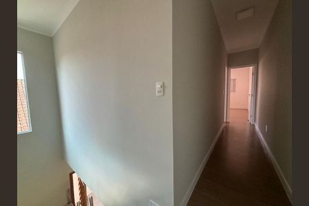 17_photo/94ce1e5f5b.44cb305f75931be4-ATLAS-5fb2a00e-6e5d-4544-b510-e8cd18ba5e5b.jpg de casa à venda com 3 quartos, 152m² em Vila Tupi, Praia Grande