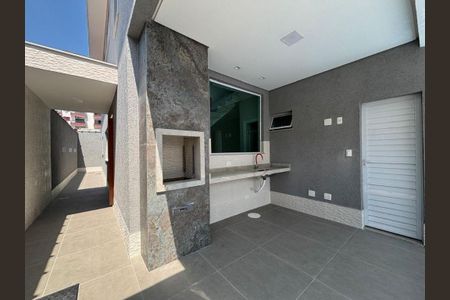 32_photo/94ce1e5f5b.44cb305f75931be4-ATLAS-6bdab86e-d2ca-4b7d-8589-4cb755117b4e.jpg de casa à venda com 3 quartos, 152m² em Vila Tupi, Praia Grande