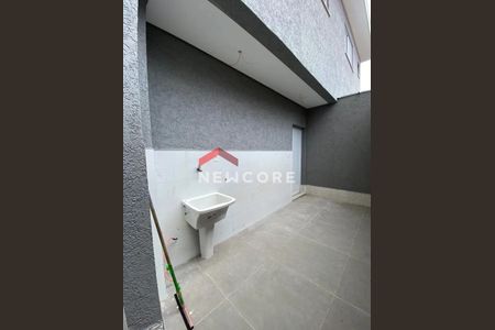 8_photo/94ce1e5f5b.4f0f11c8b1d619b9-ATLAS-7a7aa754-631b-4b48-a49d-2c9d7e84489c.jpg de casa à venda com 3 quartos, 150m² em Vila Tupi, Praia Grande