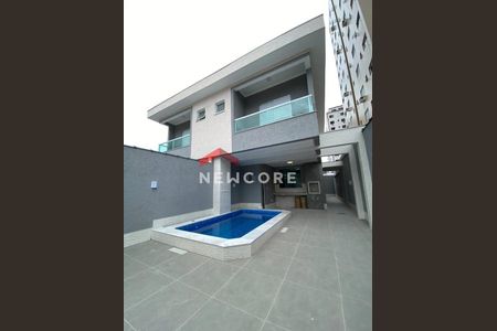 11_photo/94ce1e5f5b.4f0f11c8b1d619b9-ATLAS-b235dcbd-2285-498b-b8c6-577d24e93f73.jpg de casa à venda com 3 quartos, 150m² em Vila Tupi, Praia Grande