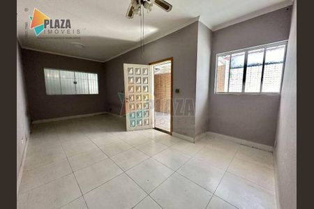 2_photo/94ce1e5f5d.d7b7135cffaafe0a-ATLAS-1765611c-7580-4be0-b5cf-c2ebd00fd835.jpg de casa para alugar com 2 quartos, 75m² em Vila Tupi, Praia Grande