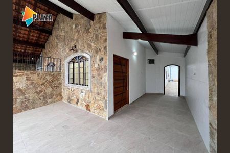 4_photo/94ce1e5f6b.98319c766f537efd-ATLAS-37a3f9af-874d-4155-b5b5-156fc7214f5c.jpg de casa à venda com 2 quartos, 84m² em Vila Tupi, Praia Grande