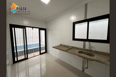 8_photo/94ce1e5f6b.98319c766f537efd-ATLAS-d3656908-0fd7-4d62-a4b6-dbe00f2a69db.jpg de casa à venda com 2 quartos, 84m² em Vila Tupi, Praia Grande