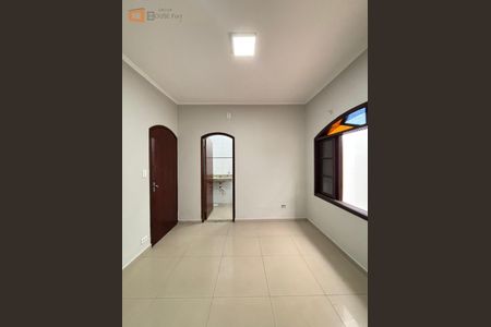 13_photo/94ce1e5f6d.a64aef6598c47c00-ATLAS-c2e8f063-030f-41dc-b831-d1cb3eeb259c.jpg de casa à venda com 2 quartos, 85m² em Vila Tupi, Praia Grande