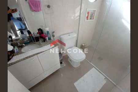 2_photo/94ce1e5f7f.1e9d1ba85beb8478-ATLAS-0a7dbc2d-3706-4d8d-9d2c-d9d5e0903929.jpg de casa à venda com 3 quartos, 264m² em Vila Tupi, Praia Grande