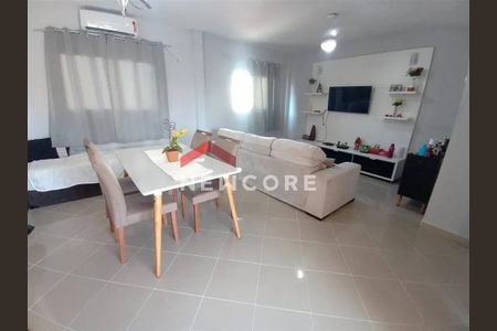 7_photo/94ce1e5f7f.1e9d1ba85beb8478-ATLAS-4a47db4e-eee2-49c1-a615-eee73ca216a2.jpg de casa à venda com 3 quartos, 264m² em Vila Tupi, Praia Grande