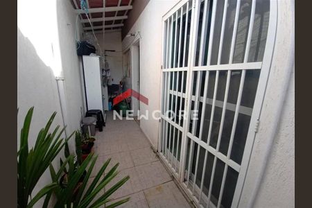 22_photo/94ce1e5f7f.1e9d1ba85beb8478-ATLAS-aab0d5e6-0926-497e-ac24-d985d02ad761.jpg de casa à venda com 3 quartos, 264m² em Vila Tupi, Praia Grande