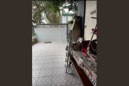 6_photo/94ce1e5f81.c759956385a81771-ATLAS-5e6d5492-3d8d-4cc2-b093-aff9286f3eeb.jpg de casa à venda com 3 quartos, 166m² em Vila Tupi, Praia Grande