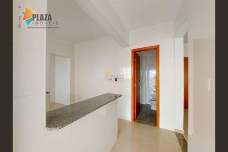 7_photo/94ce1e5fa5.c119a887c40ed6e6-ATLAS-7e0f7fdd-6aa3-44bb-8e89-8e61ad796b7f.jpg de apartamento à venda com 2 quartos, 90m² em Vila Tupi, Praia Grande