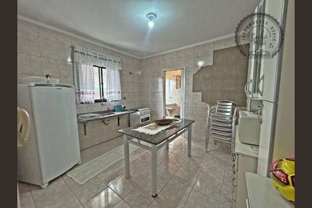 3_photo/94ce1e5fbb.5dd37f09e12e2e15-ATLAS-a8e4bec2-97ae-4819-9ab4-112d84930fe1.jpg de apartamento à venda com 1 quarto, 58m² em Vila Tupi, Praia Grande