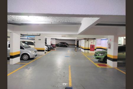 45_photo/94ce1e5fbf.b85b0ca95d00039d-ATLAS-28ae9ee4-98fb-48a6-9067-9b9dc3e934ad.jpg de apartamento à venda com 1 quarto, 55m² em Vila Tupi, Praia Grande