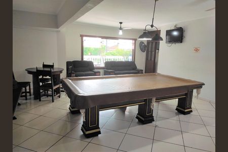 33_photo/94ce1e5fbf.b85b0ca95d00039d-ATLAS-e0271b9b-1a0c-4986-bc99-796ac0b2c59d.jpg de apartamento à venda com 1 quarto, 55m² em Vila Tupi, Praia Grande