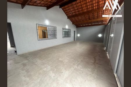 7_photo/94ce1e5fc3.3be18b52e244e7c2-ATLAS-4daa662a-2d7b-4e28-a03e-8eb9cf28bc38.jpg de casa à venda com 4 quartos, 190m² em Vila Tupi, Praia Grande