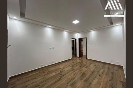 5_photo/94ce1e5fc3.3be18b52e244e7c2-ATLAS-db2c0b48-a6cb-4a80-b87c-d8b2efe04089.jpg de casa à venda com 4 quartos, 190m² em Vila Tupi, Praia Grande