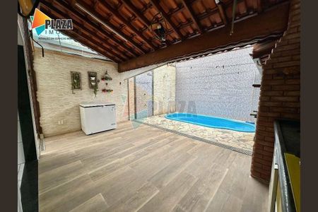 8_photo/94ce1e5fd7.1c5ee5b12bdcf8f7-ATLAS-210bb5bf-c584-40bf-9eef-d7cd8a50b1a2.jpg de casa para alugar com 3 quartos, 120m² em Vila Tupi, Praia Grande