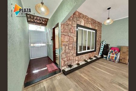 1_photo/94ce1e5fd7.1c5ee5b12bdcf8f7-ATLAS-4064be1c-eb96-4df8-ab0f-e78fd95b2d43.jpg de casa para alugar com 3 quartos, 120m² em Vila Tupi, Praia Grande