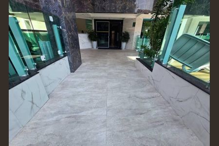 3_photo/94ce1e5fed.a44a7fcbbccc54ce-ATLAS-0ec7595e-0461-48d0-994b-292f63833c8d.jpg de apartamento à venda com 3 quartos, 93m² em Vila Tupi, Praia Grande