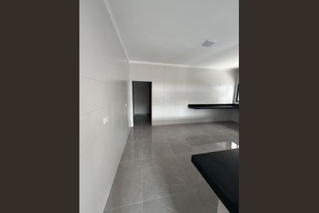 17_photo/94ce1e6003.6b2453e70642c87c-ATLAS-6b3aa607-17ef-4eb8-a6ef-b4dcbe98b69e.jpg de casa para alugar com 3 quartos, 98m² em Vila Tupi, Praia Grande