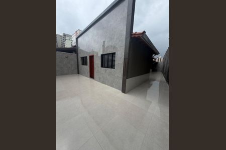 49_photo/94ce1e6003.6b2453e70642c87c-ATLAS-802d1f76-42c3-4bce-bf9c-38bac769ed2e.jpg de casa para alugar com 3 quartos, 98m² em Vila Tupi, Praia Grande