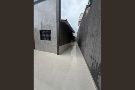 51_photo/94ce1e6003.6b2453e70642c87c-ATLAS-d2e01086-24d4-474d-871a-9aa112cc9ff2.jpg de casa para alugar com 3 quartos, 98m² em Vila Tupi, Praia Grande