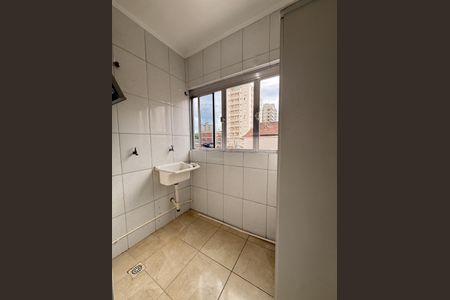 7_photo/94ce1e6019.45f02ef6bff41bc6-ATLAS-e60a0f0f-90aa-4b4b-9a65-535b07eae82f.jpg de apartamento à venda com 1 quarto, 50m² em Vila Tupi, Praia Grande