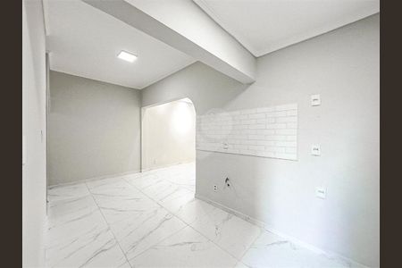 12_photo/94ce1e601d.c1dc00249eefaead-ATLAS-c7a3ebb2-21b7-4b40-b97f-cc8763dd7640.jpg de casa à venda com 2 quartos, 91m² em Vila Tupi, Praia Grande