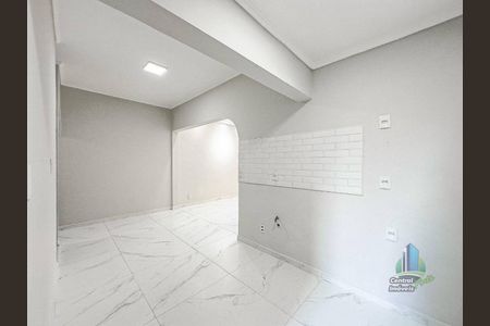 8_photo/94ce1e601d.c1dc00249eefaead-ATLAS-e66245dd-2e40-48c1-9ca5-7db4d84497a7.jpg de casa à venda com 2 quartos, 108m² em Vila Tupi, Praia Grande