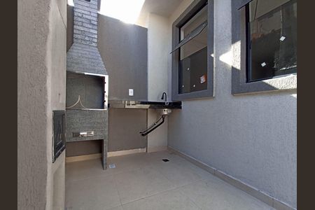 3_photo/94ce1e6023.9e8f1c97e4a047f1-ATLAS-a89615eb-a313-4d5f-aadd-8b7bdcb6bce8.jpg de casa à venda com 3 quartos, 86m² em Vila Tupi, Praia Grande