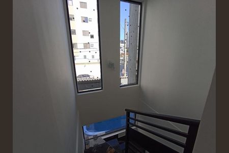 10_photo/94ce1e6023.9e8f1c97e4a047f1-ATLAS-b782eef4-fa9c-46f8-940b-3c6ddef0a2cd.jpg de casa à venda com 3 quartos, 86m² em Vila Tupi, Praia Grande