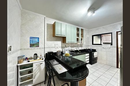 19_photo/94ce1e6025.4fa022b112b4ee23-ATLAS-ee36e5e6-b79c-4ff3-abb1-731464f40714.jpg de apartamento à venda com 2 quartos, 107m² em Vila Tupi, Praia Grande