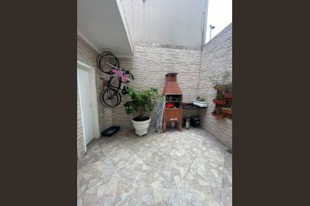11_photo/94ce1e602b.aaaaa2939d8ec39f-ATLAS-a1f644f7-eef2-498a-aa95-89befdd91551.jpg de casa à venda com 3 quartos, 132m² em Vila Tupi, Praia Grande