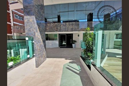 10_photo/94ce1e6035.5cacb5cd1a05b02e-ATLAS-8c4bd399-0627-4546-bc2e-343ca3ef7b21.jpg de apartamento à venda com 3 quartos, 93m² em Vila Tupi, Praia Grande