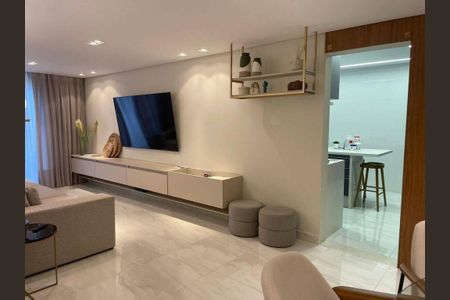 18_photo/94ce1e6051.1b9e00178417bb3d-ATLAS-d40530a8-e9d6-4bfa-b9b8-51b94c14b6d6.jpg de apartamento à venda com 3 quartos, 162m² em Vila Tupi, Praia Grande