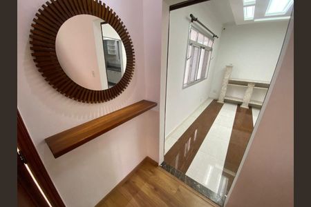 16_photo/94ce1e6053.d505c9d9834fda44-ATLAS-a38255c9-ead7-4e52-9886-985ca9273b22.jpg de casa para alugar com 3 quartos, 130m² em Vila Tupi, Praia Grande