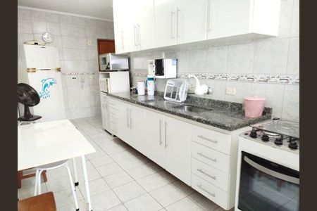 9_photo/94ce1e605f.a49571def72cb3b3-ATLAS-42bb783c-3b44-4b5e-a2d2-1739dbd5eafb.jpg de apartamento à venda com 2 quartos, 107m² em Vila Tupi, Praia Grande