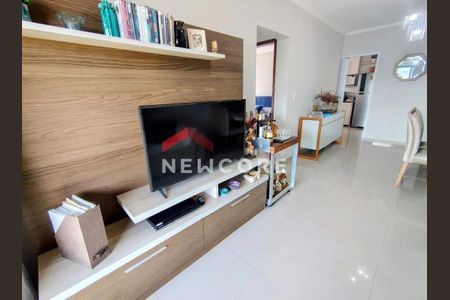 7_photo/94ce1e6065.f0d246bad4da1cd5-ATLAS-6be54af9-eee8-435a-ab8a-0b8c8fecca42.jpg de apartamento à venda com 2 quartos, 77m² em Vila Tupi, Praia Grande